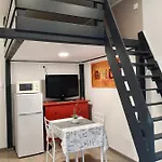 아파트 Lucky Apartmanhaz