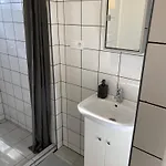 Lucky Apartmanhaz * 발라톤엘