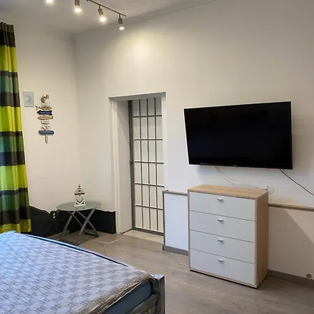 Lucky Apartmanhaz Διαμέρισμα *